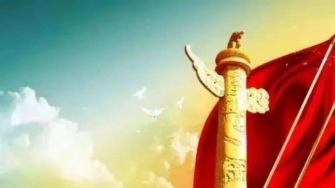 逃离昏暗下的小村
